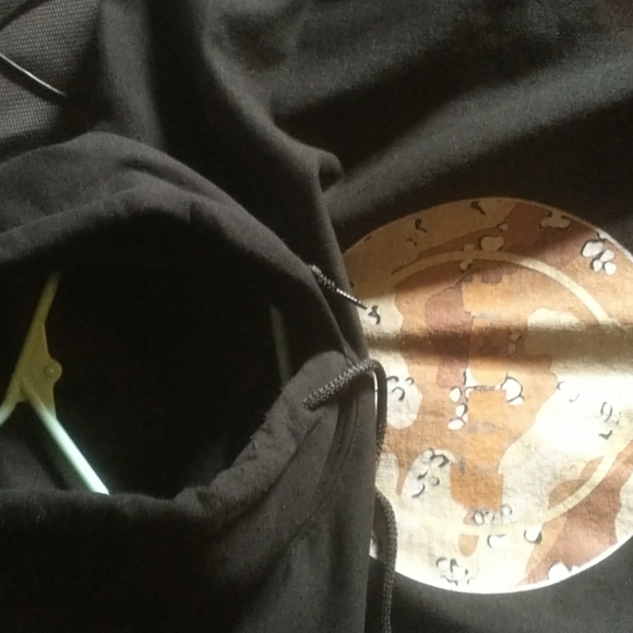 FUCT L HOODIE - Picture 4 of 4